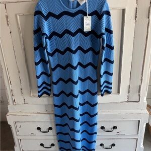 Hyacinth House NWT (small) Blue Chevron Knit Maxi Dress - Undetermined Brand